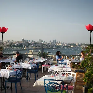 Raymond Old Istambul